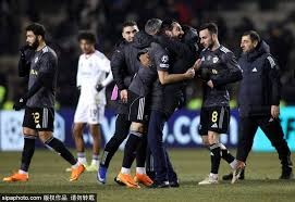 1次退赛引热议！郑钦文敢拒聚光灯，是遗憾还是冠军格局？