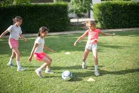 痛失好局，58岁老将三浦知良效力球队面临降入日本地区联赛风险