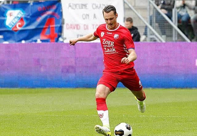 得稍显稚嫩 得稍显稚嫩